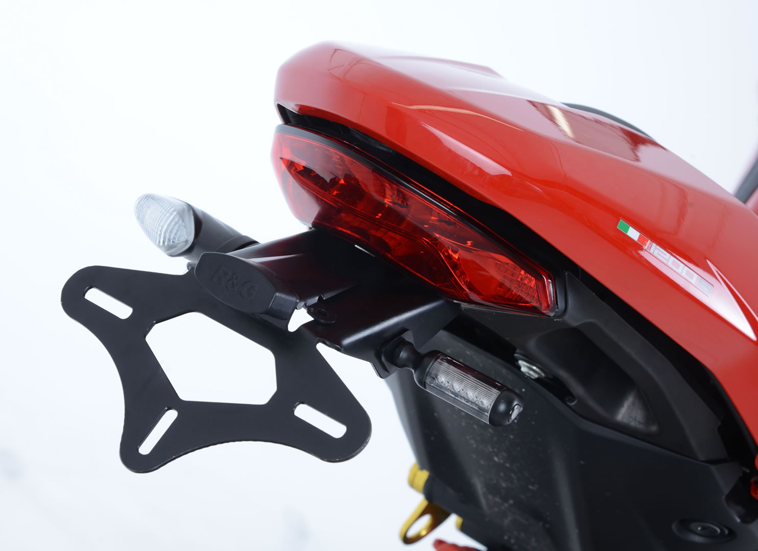 R&G Racing Tail Tidy for Ducati Supersport '18-19, Supersport S '17-18 & Monster 1200/1200S '17 models R&G Racing Tail Tidy for Ducati Supersport '18-19, Supersport S '17-18 & Monster 1200/1200S '17 models